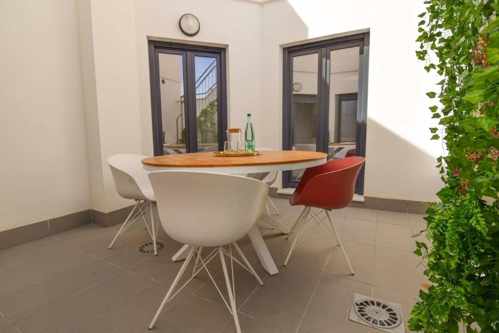 P&P Callejon De Olleria Malaga Ngoại thất bức ảnh