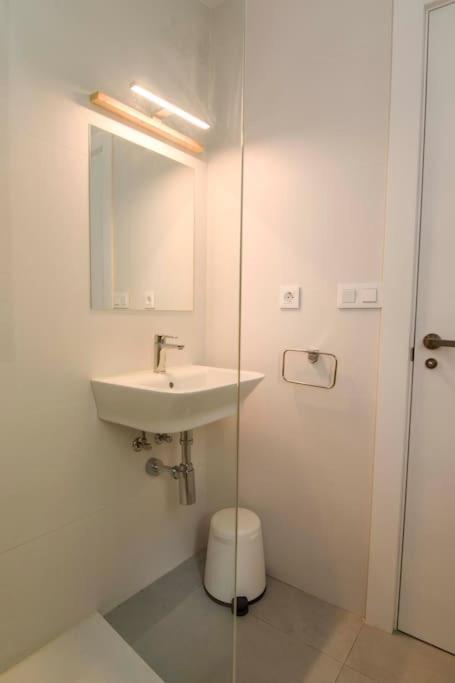 P&P Callejon De Olleria Malaga Ngoại thất bức ảnh