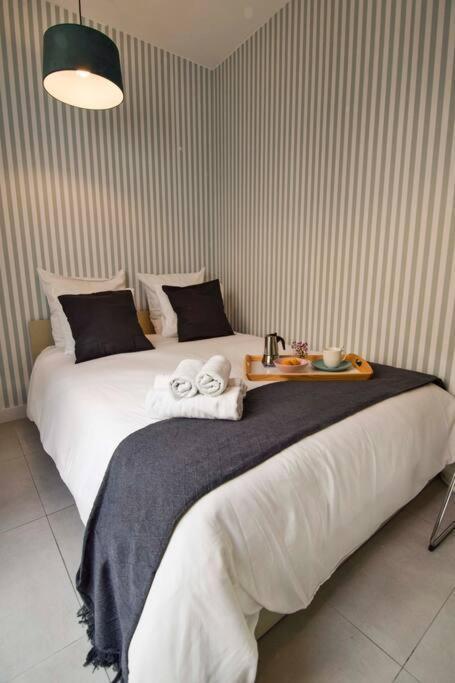 P&P Callejon De Olleria Malaga Ngoại thất bức ảnh